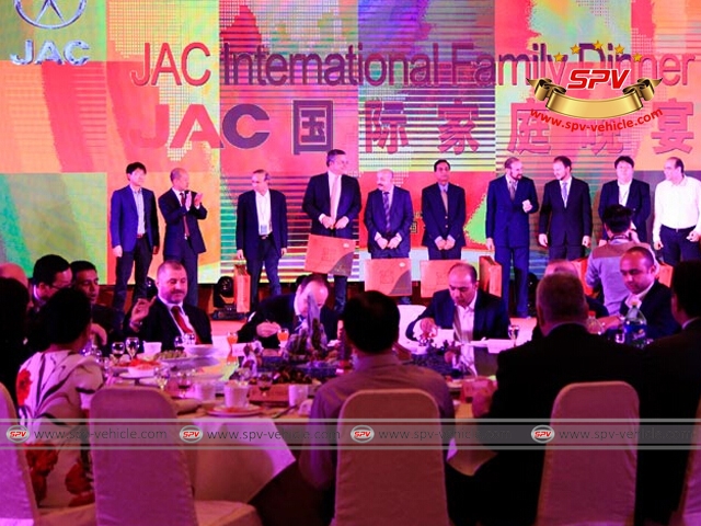 JAC International Distributors Family Dinner
